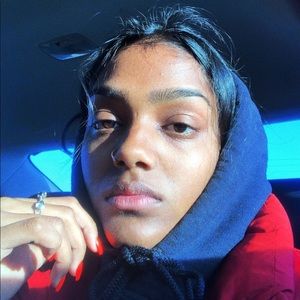 Meet your Posher, Sandy